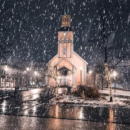 Panoramic Northern Lights On Of Island Apartment