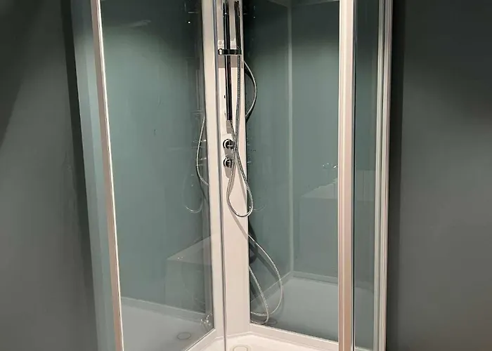 Panoramic Northern Lights On Of Island Apartmán